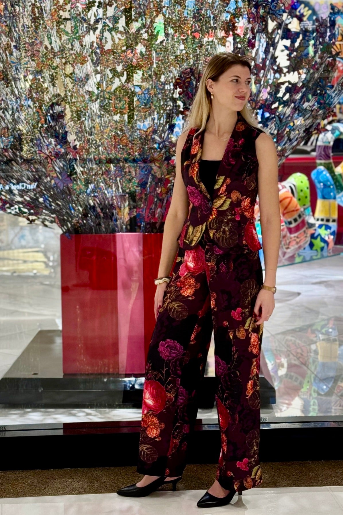 Nostalgic Bloom Satin V-Neck Waistcoat