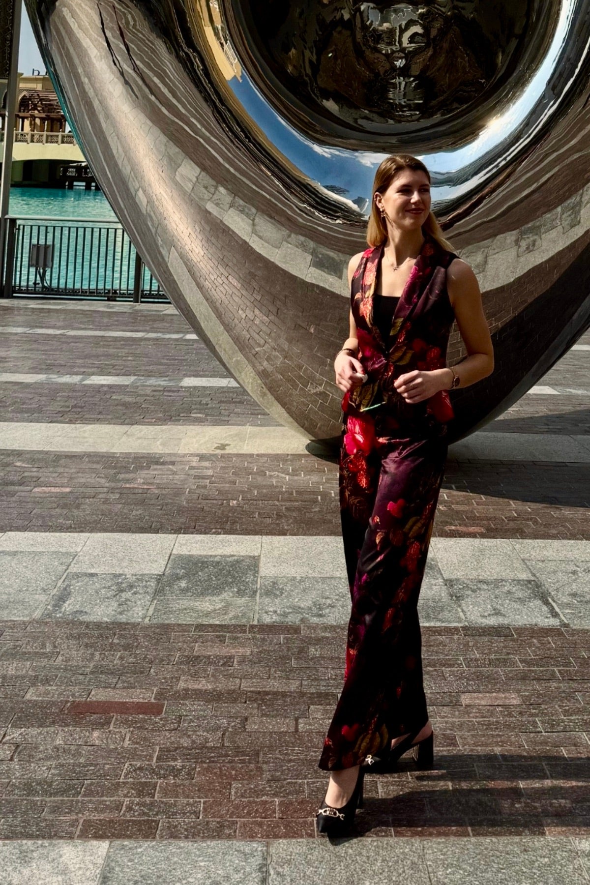Nostalgic Bloom Satin V-Neck Waistcoat