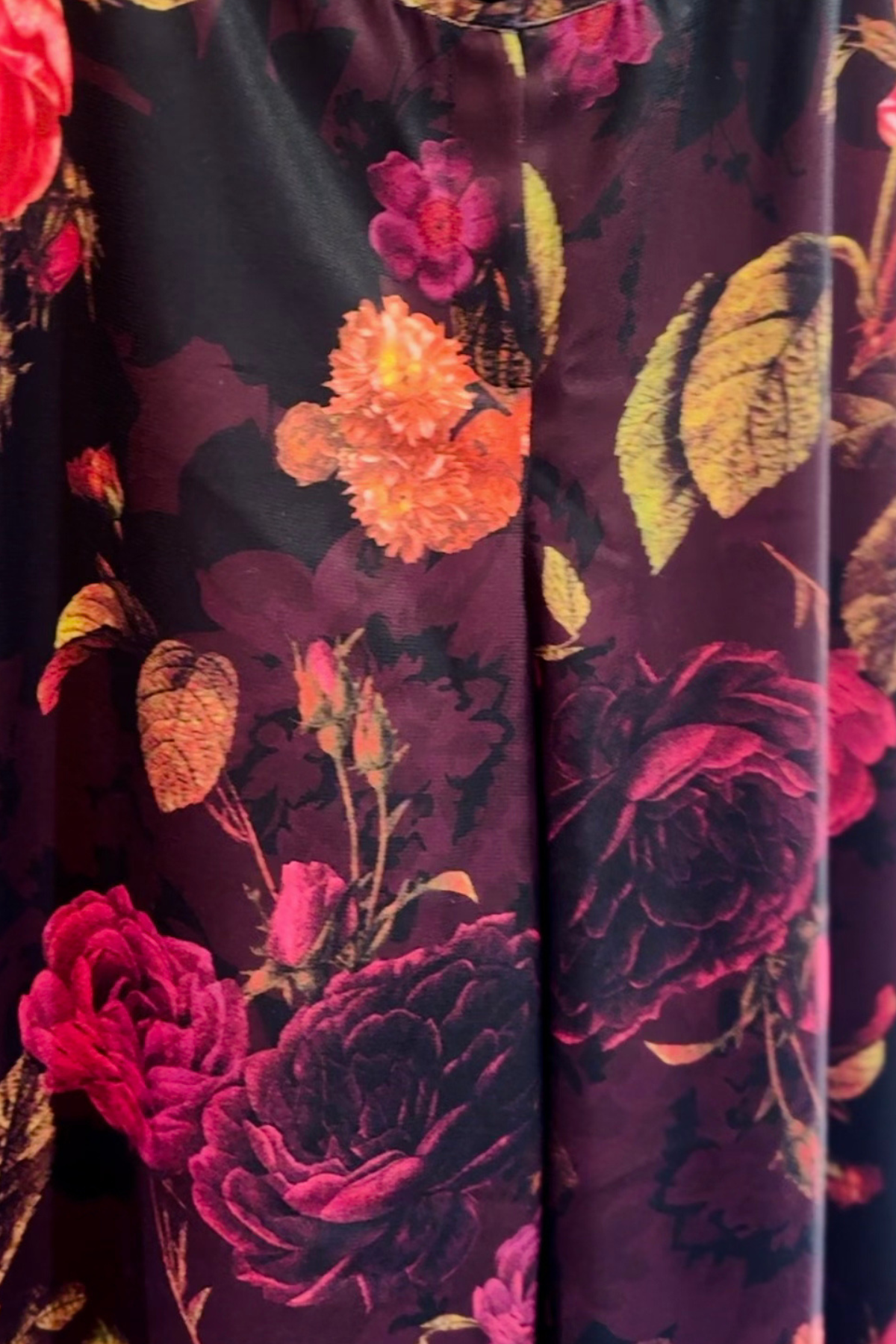 Nostalgic Bloom Wide-Leg Floral Crepe Cotton Trousers